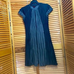 Two tone zip front dress